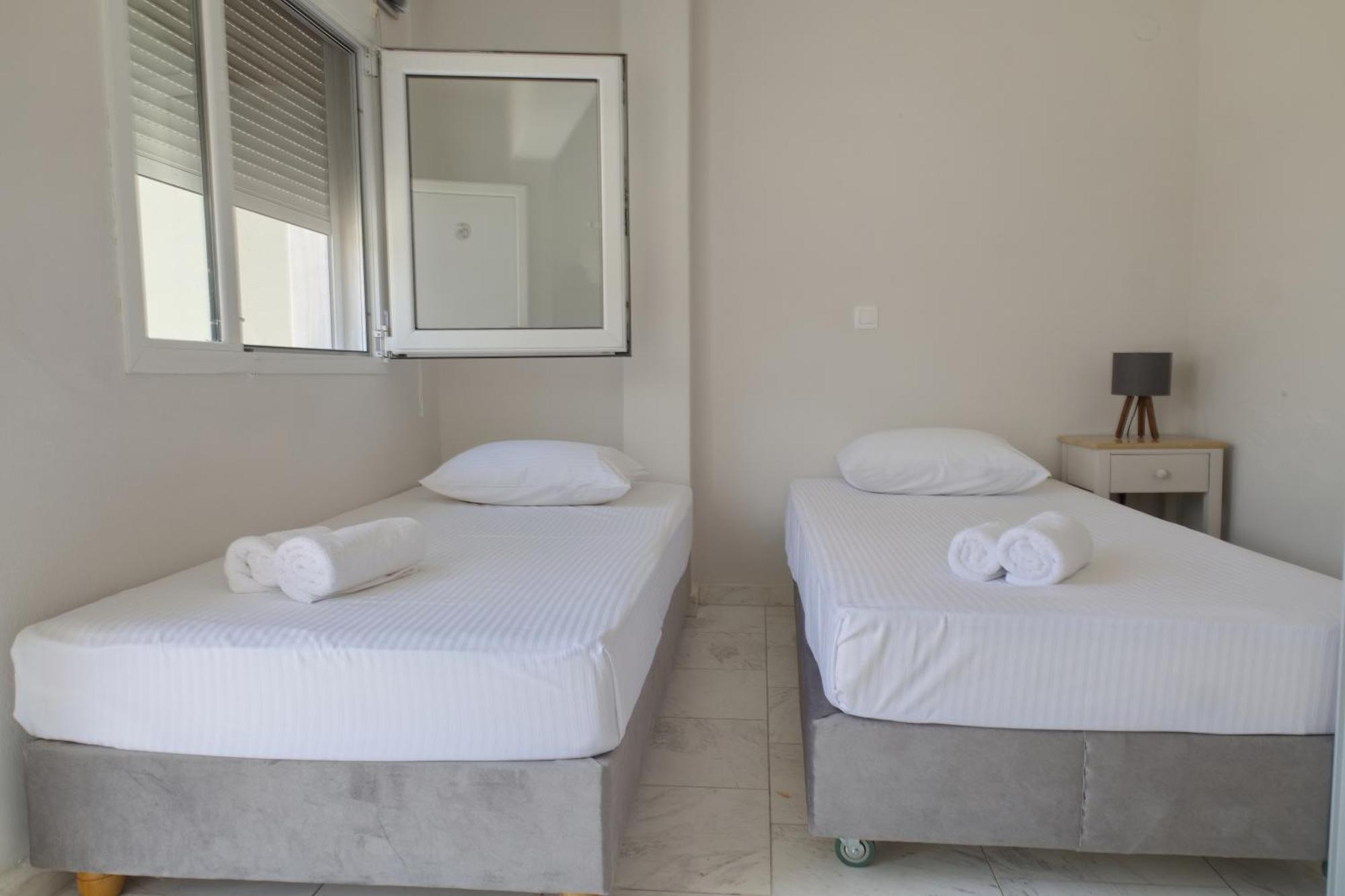 Marele Hills Apartments Nea Fokea Luaran gambar