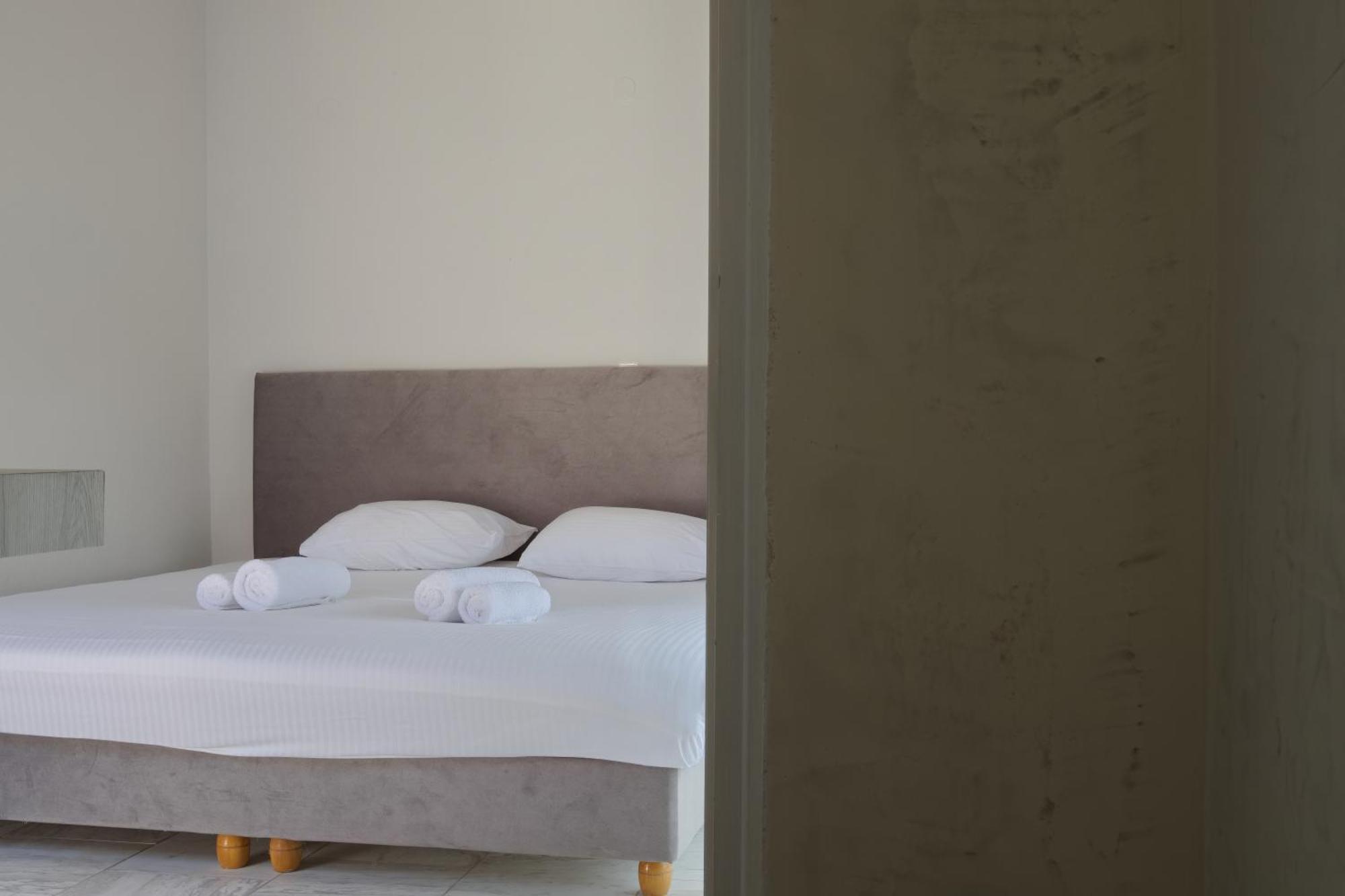 Marele Hills Apartments Nea Fokea Luaran gambar